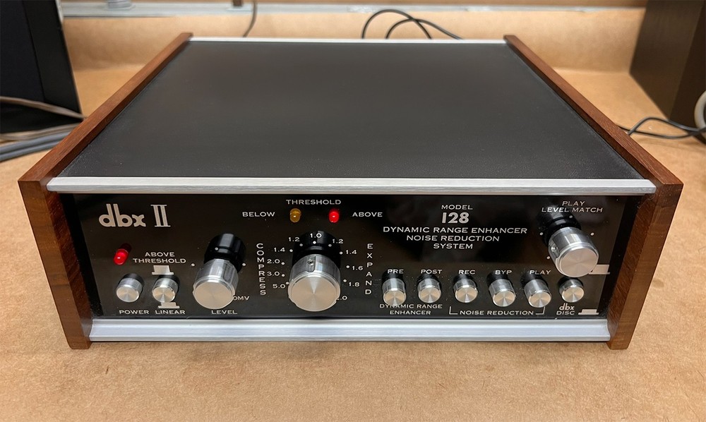 dbx ll Range Enhancer Noise Reduction System Model 128. Vintage