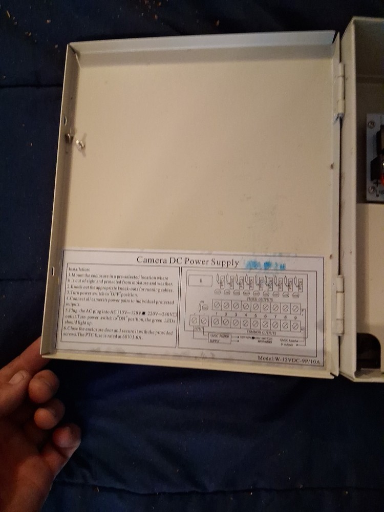 CCTV camera Distributed Power Supply model W – 12 VDC – 9P/10A New