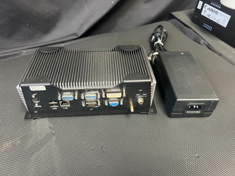 Fanless  TF-AEC-6613-C6-1010  Embedded Box PC BOXER {A}