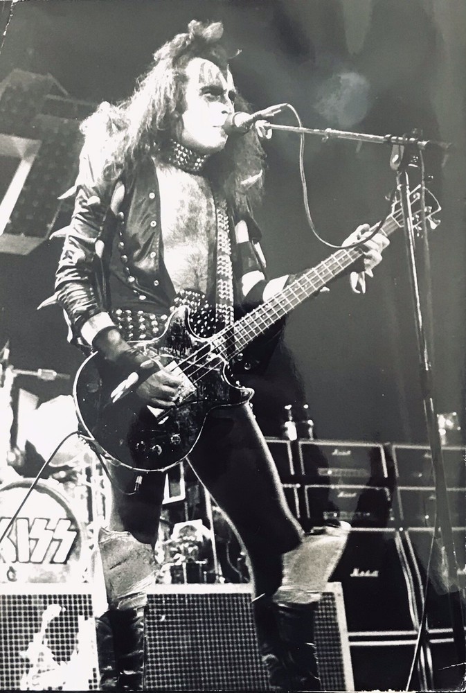 KISS  RARE Original May 1976 Gene Simmons London Press Photo Alive Destroyer