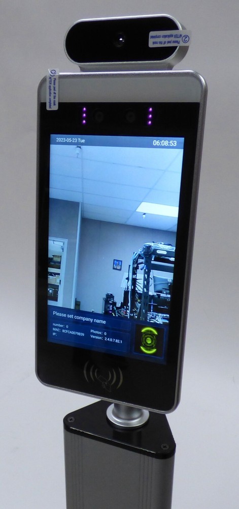 Black Box BDS-8 Dynamic Face and Temp IR Detection Display with Floor Stand