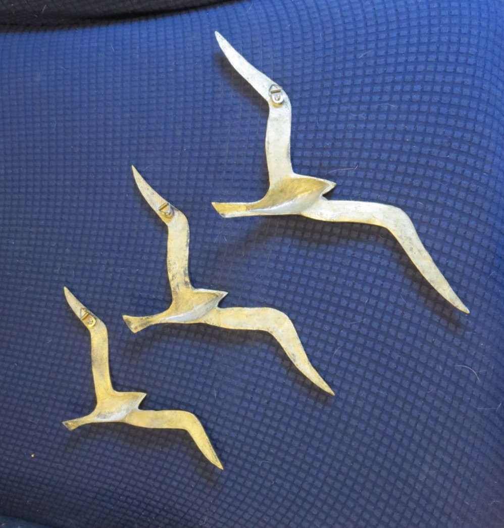 Set of 3 Vintage MCM Brass Metal Flying Seagull Wall Art /Hanging Birds Decor