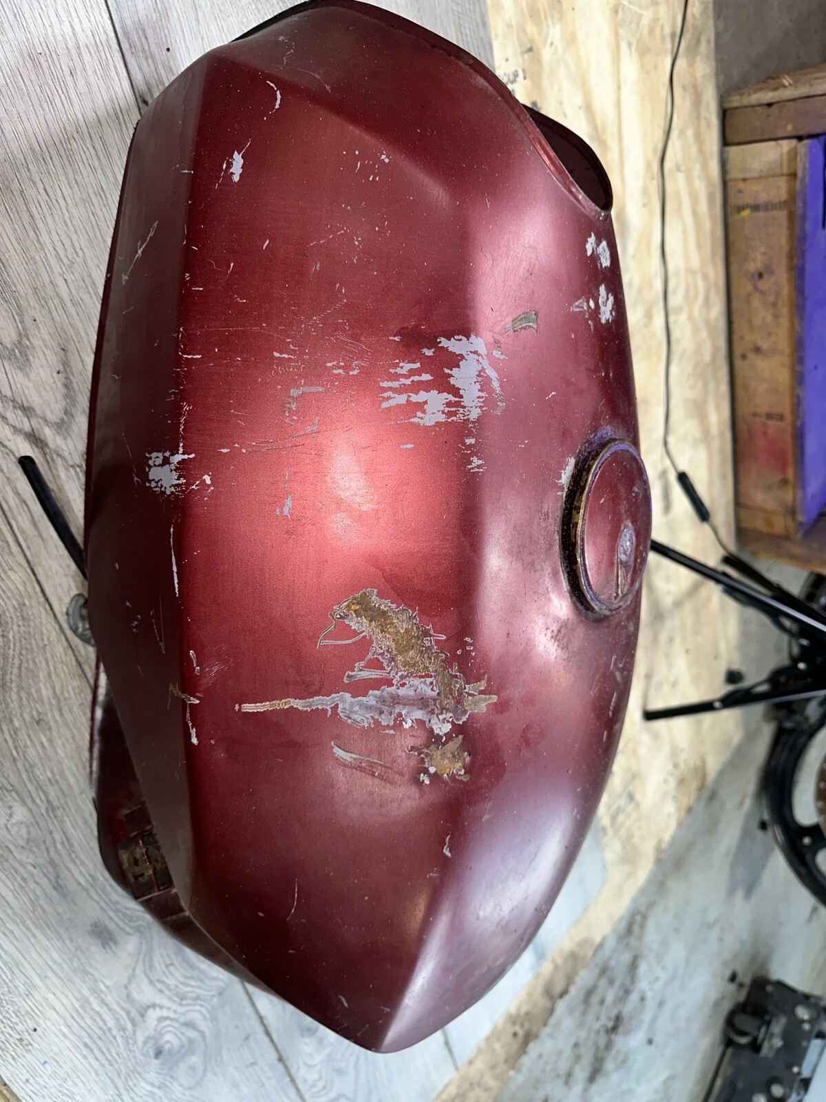 1983 Suzuki GS750E OEM GAS TANK