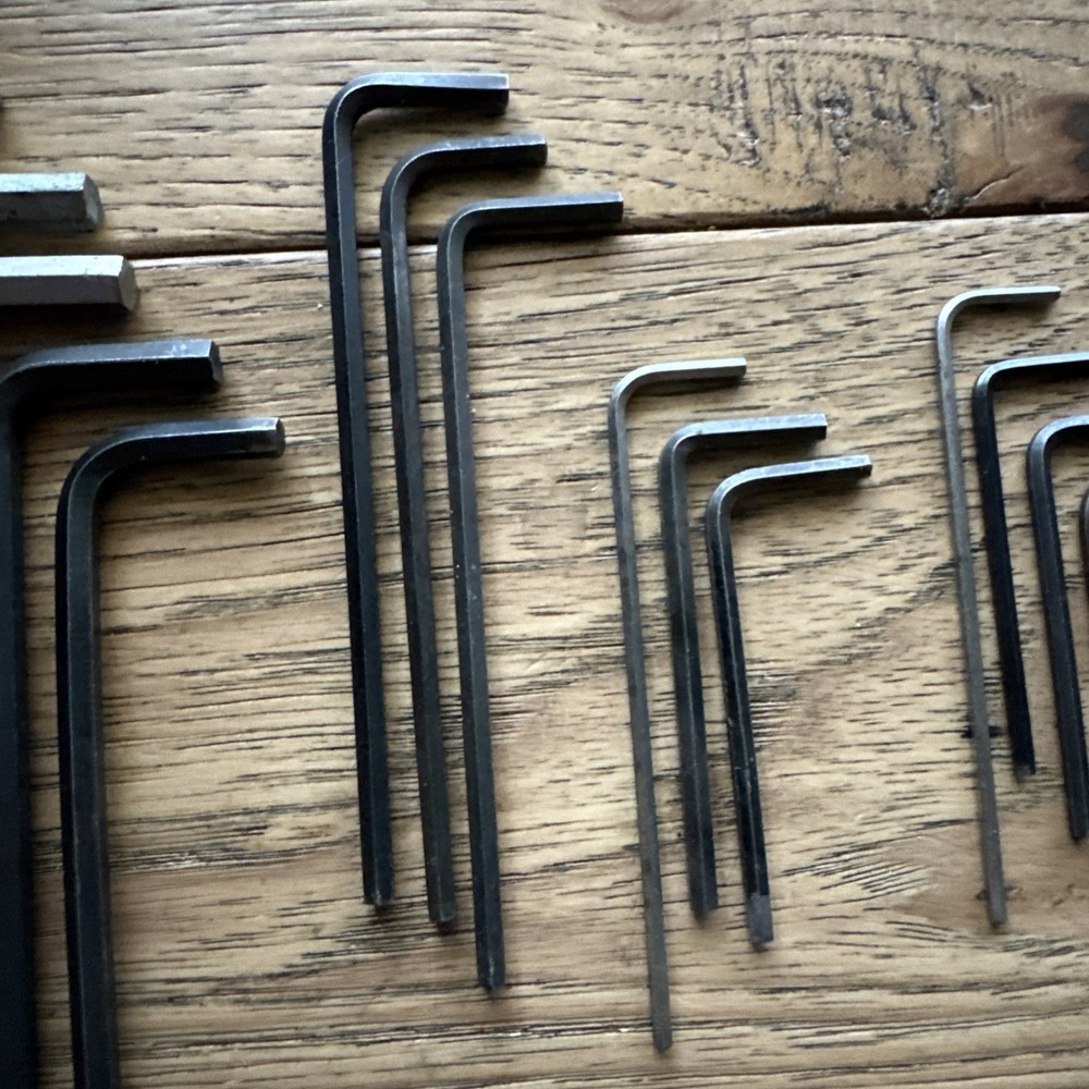 Assorted SAE Hex Wrenches 17 Piece
