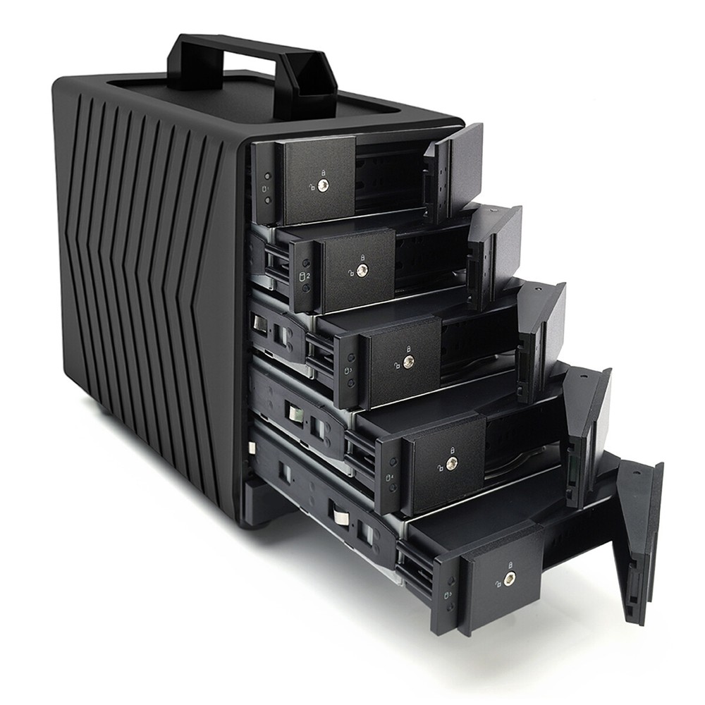 100TB Fortis 5C 5-Bay USB-C External Drive Array