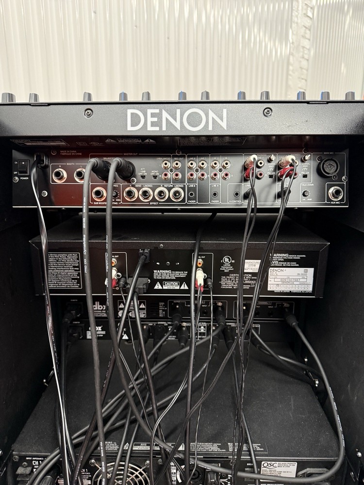 Professional DJ EQUIPMENT