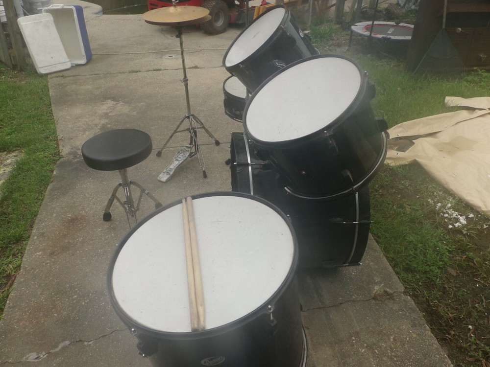 Astro Floor Drum Set RARE! PICK UP ONLY