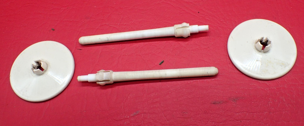 Necchi Lydia 3 Type 544 Sewing Machine 2 Spool Pins
