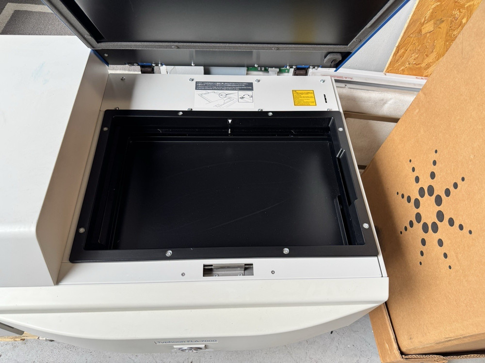 GE TYPHOON FLA 7000 IMAGE ANALYZER SYSTEM