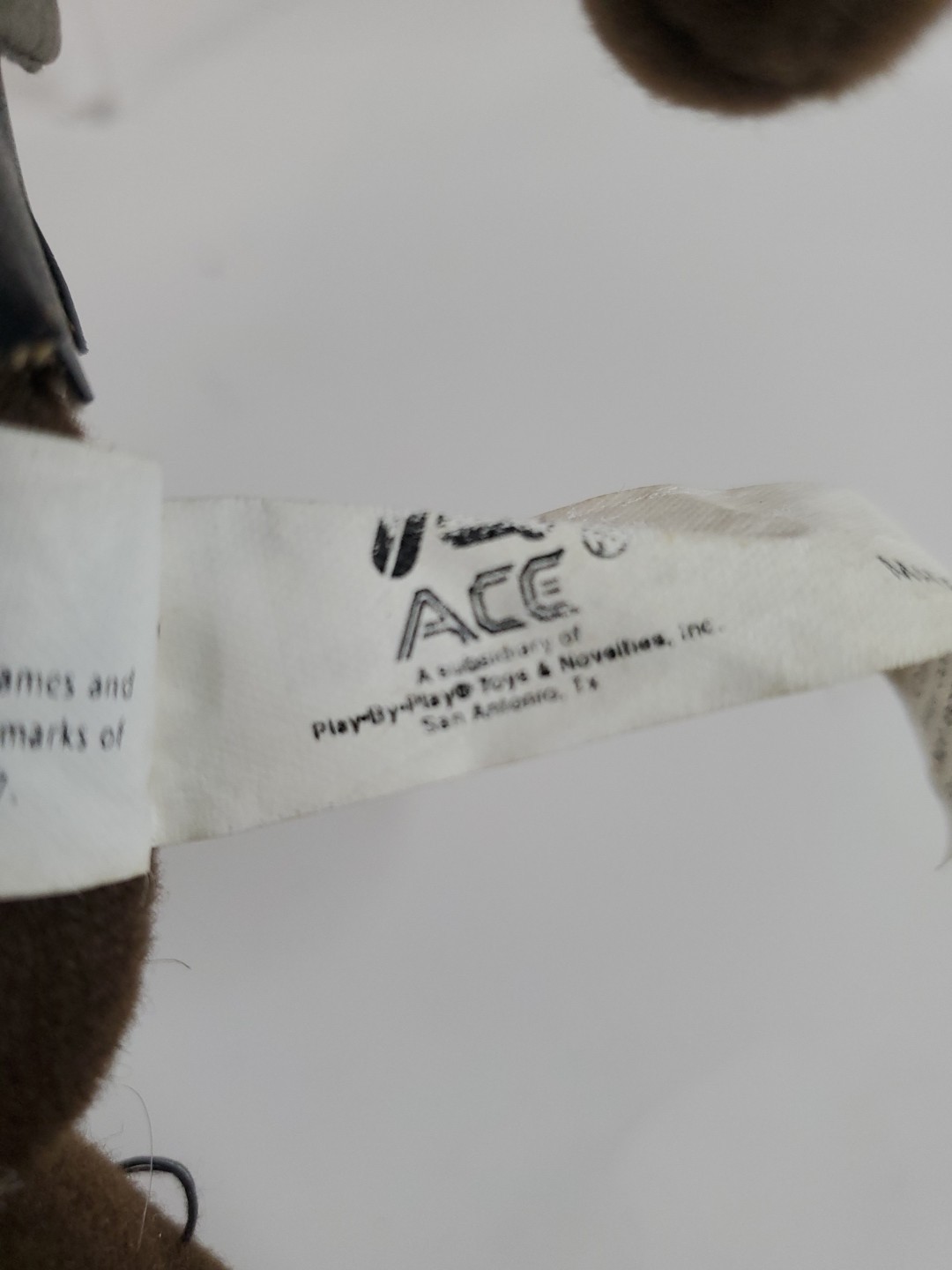 TAZ TASMANIAN DEVIL Plush LOONEY TUNES By Ace About 10 Inches With Tags 1996