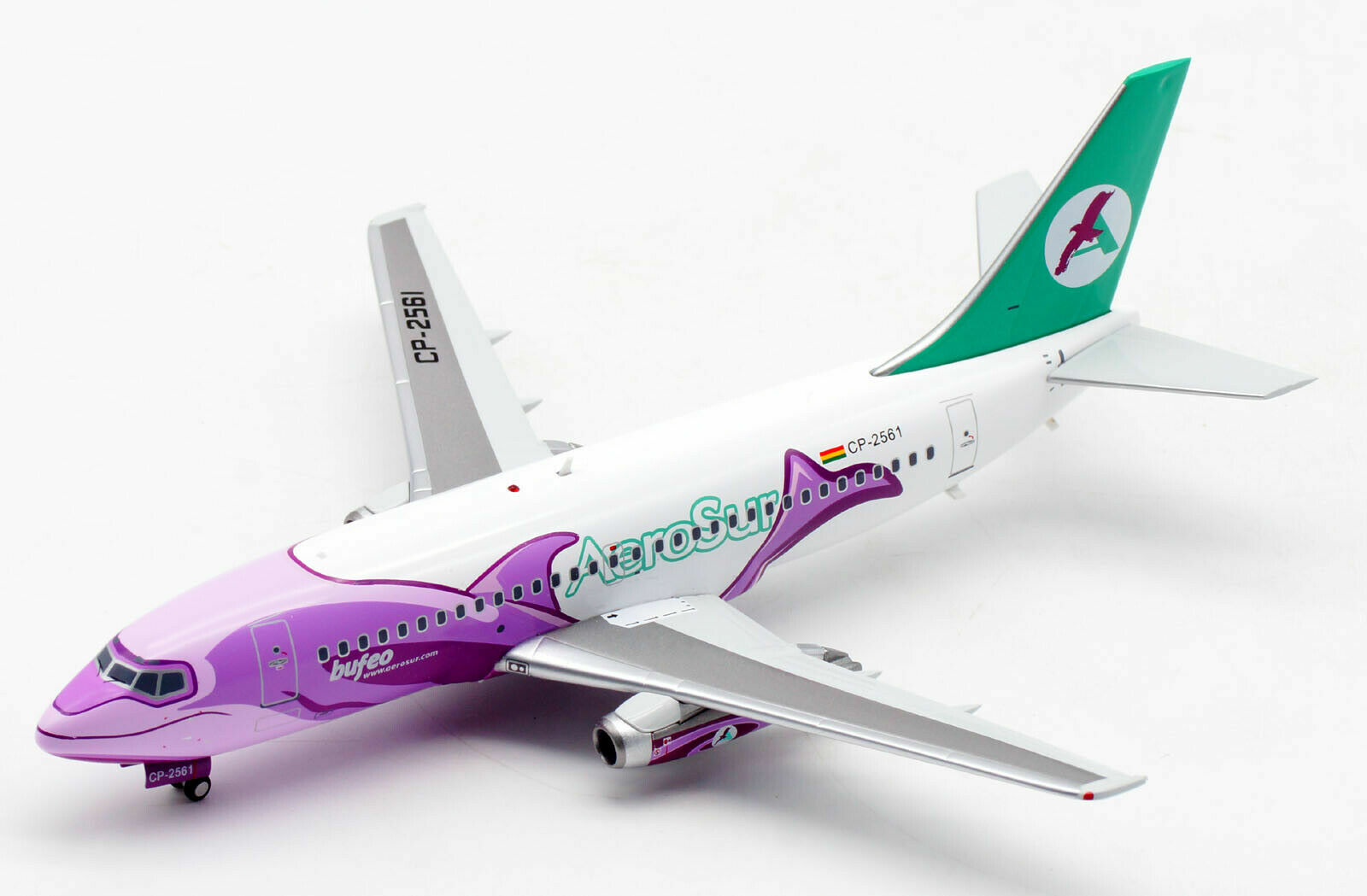 Aerosur / Boeing B737-200 / CP-2561 / EAV2561 / 1:200