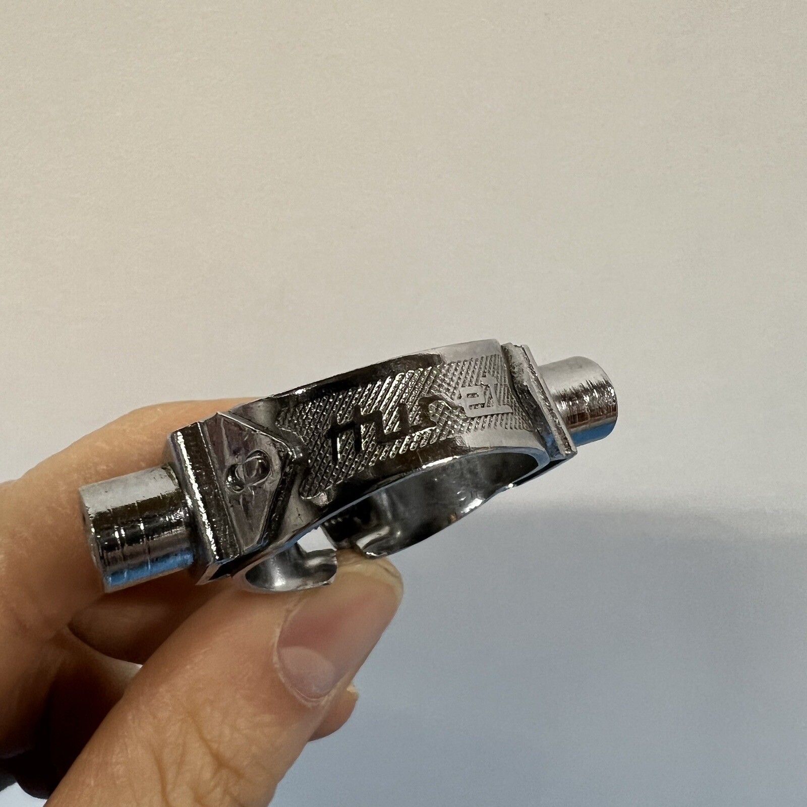 HURET SHIFTER LEVER CLAMP ROAD BIKES OTHERS NOS MINT