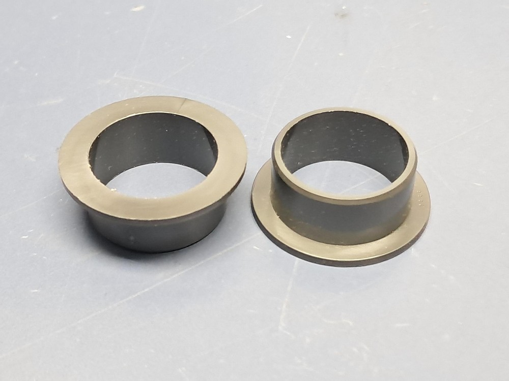 Indian Motorcycle Quick Release Windshield Mounting Spools, Black | 2884902-266