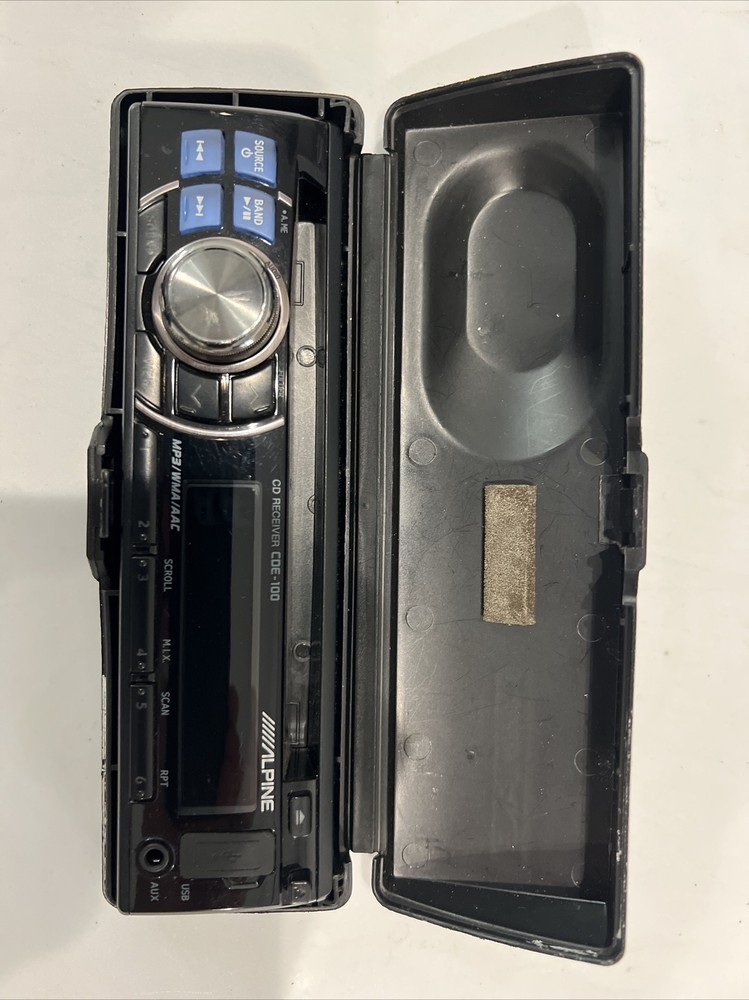 Alpine cde-100 Faceplate only 🔊🔊