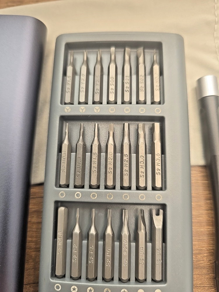 Klearlook 56 in 1 Multifunctional Screwdriver Bit Set w/Case and Handle
