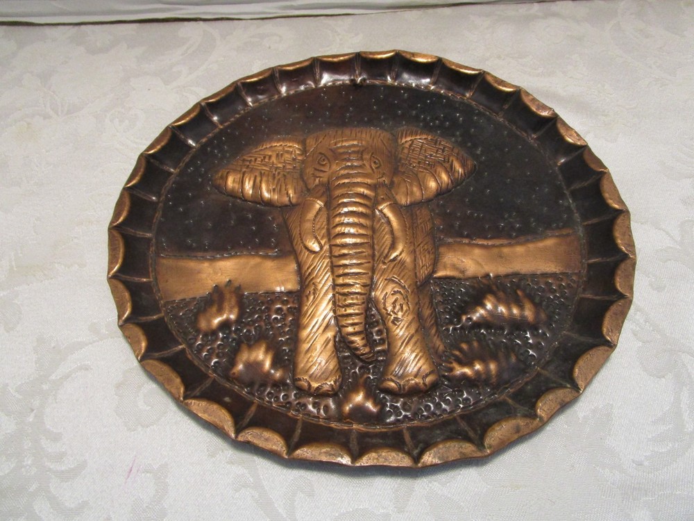 Vintage Wall hanging solid Copper Embossed plaque Elephant Scene Hammered 10.25”