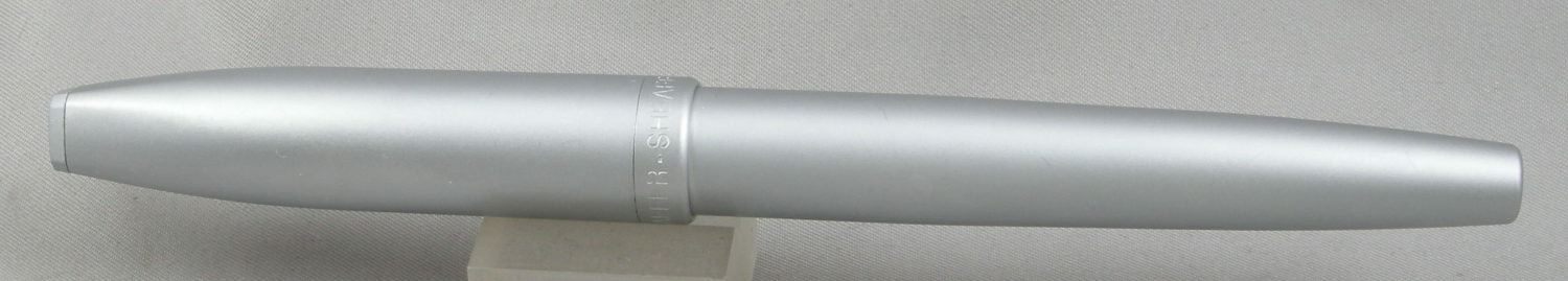 Sheaffer Javelin Silver Metal Fountain Pen - Fine Nib - 2004 MINT New-Old-Stock