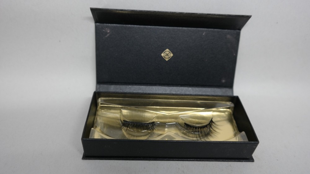 LASH STAR Visionary Lashes Exquisite Multi-Dimensional False Lashes 001 New