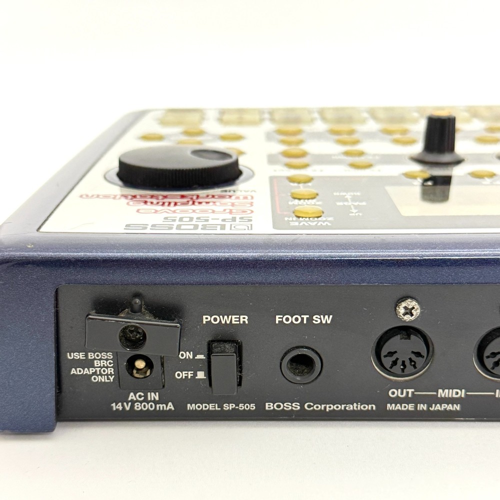 BOSS SP-505 Groove Sampling Workstation Digital Sampler W/Adapter, Memory card