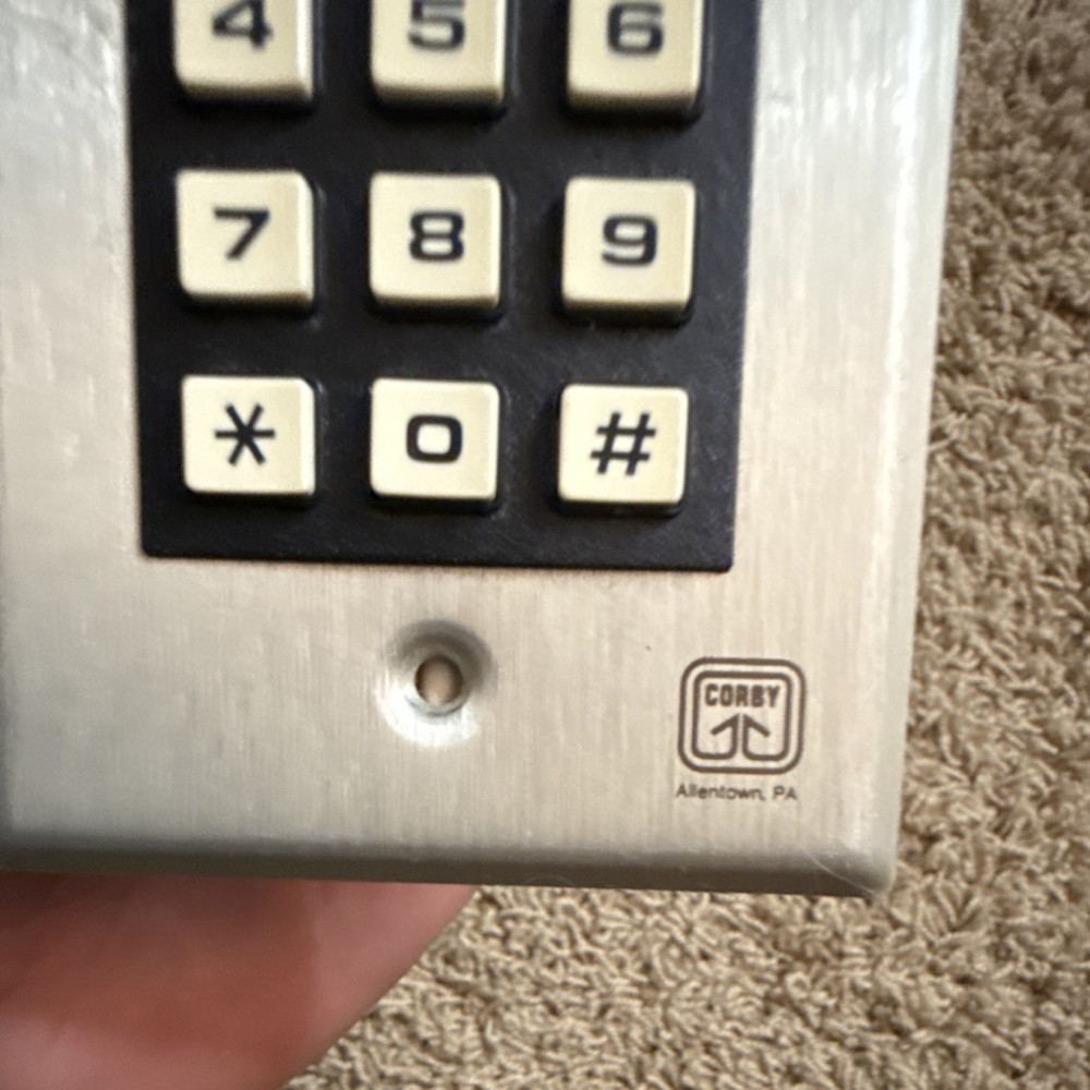 Corby 7100 Keypad Access Control Device MPN 7100 Model 7100
