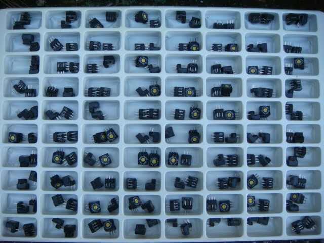 LOT of TEN (10) 16-position Rotary HEXADECIMAL SWITCHES -- New & Unused