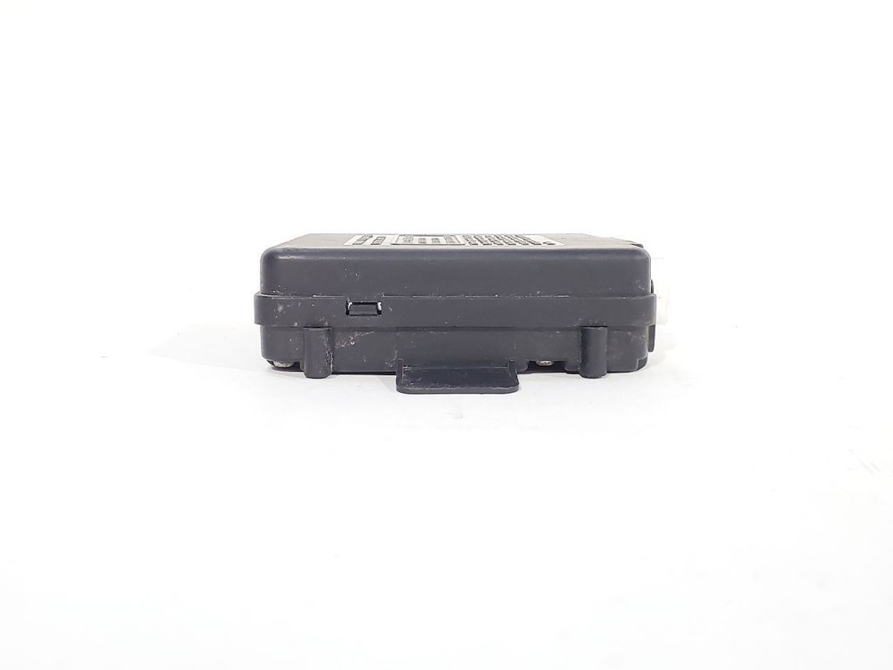 1997 Lexus LX450 OEM 08190-00921 Security System Control