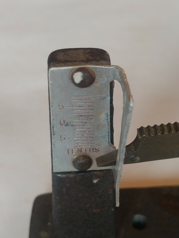 Redding Powder Scale reloading tool