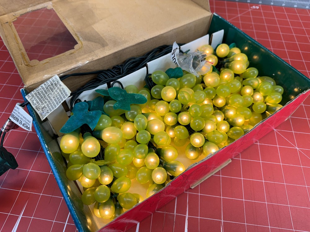 Kurt S. Adler Grape String Lights 100 Micro Bulbs Green 5 Clusters