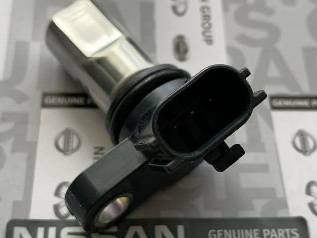 New OEM Genuine NISSAN INFINITI Camshaft Position Sensor 23731-4M50D