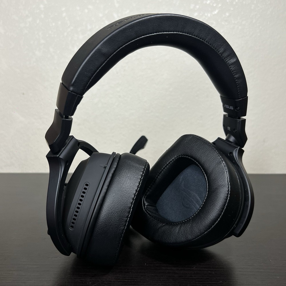 Asus Rog Delta S Animate Gaming Wired Headset