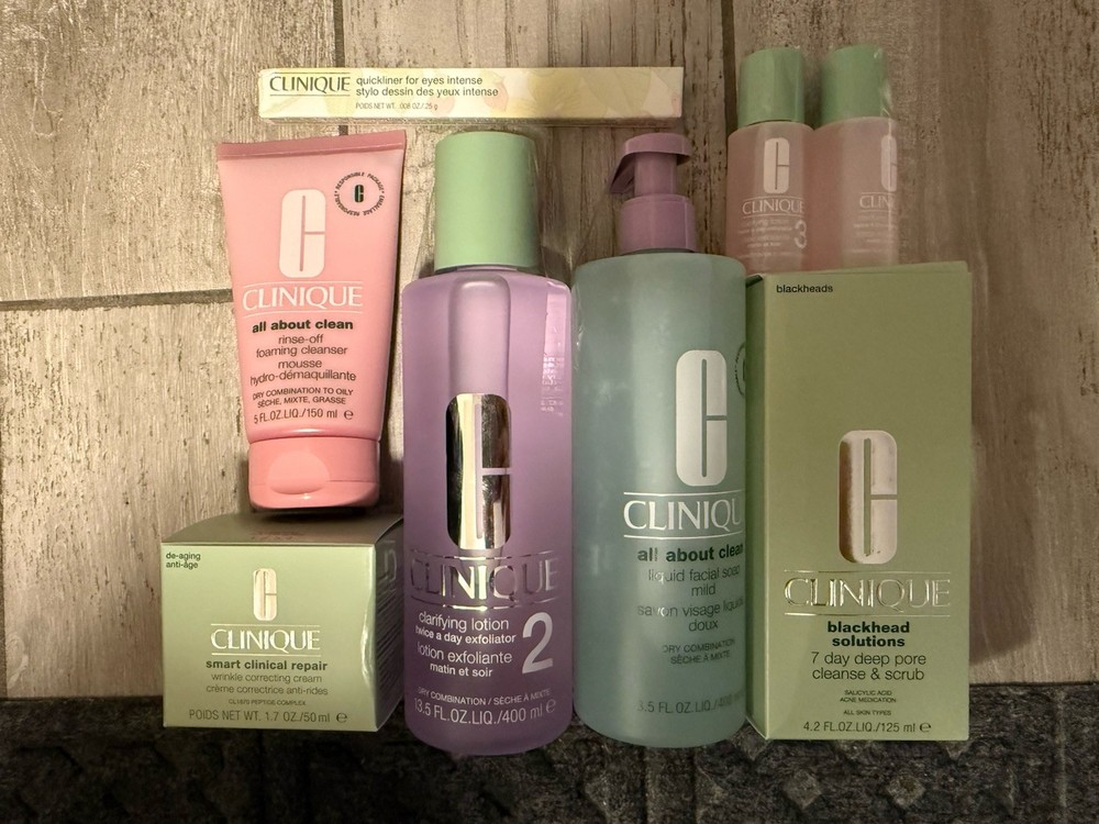 clinique gift set Everything In The Box