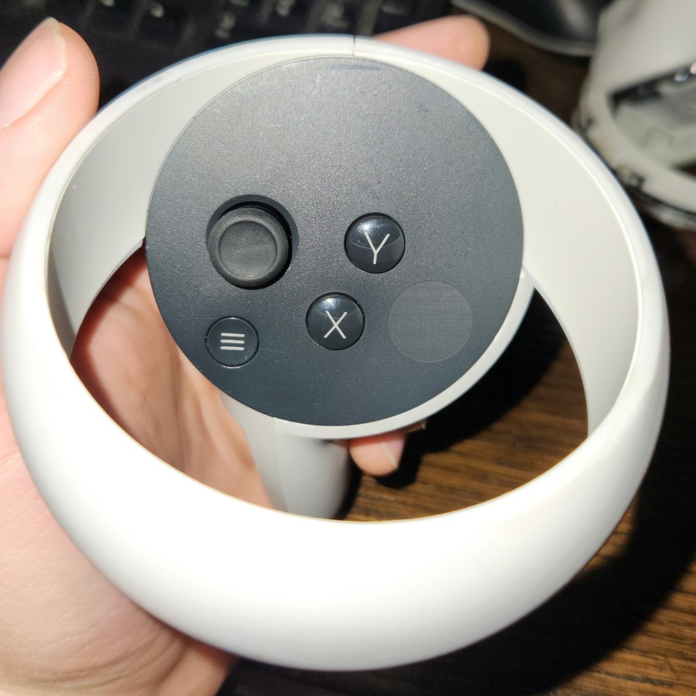 Meta Quest 2 Controllers Untested