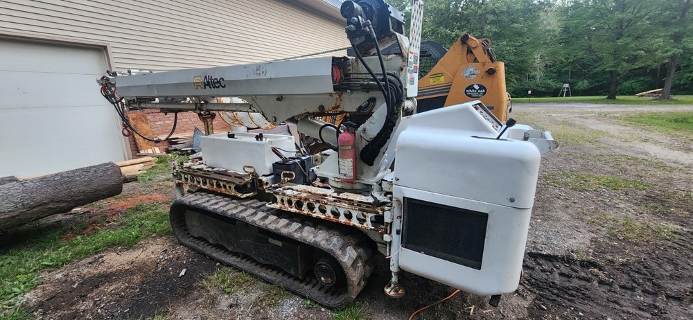 2003 Altec Crane DB35  Digger Derrick Crawler Boom POLE W/trailer