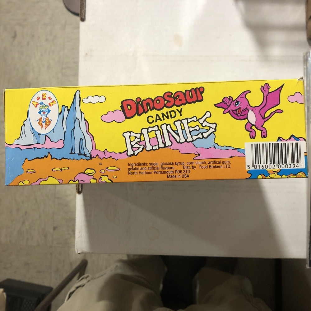 A-2-Z Dinosaur Candy Bones Box X 72