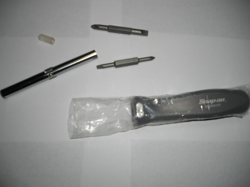 Snap On SDD41DT Dark Titanium Combination Screwdriver 4 bits Reversible NEW