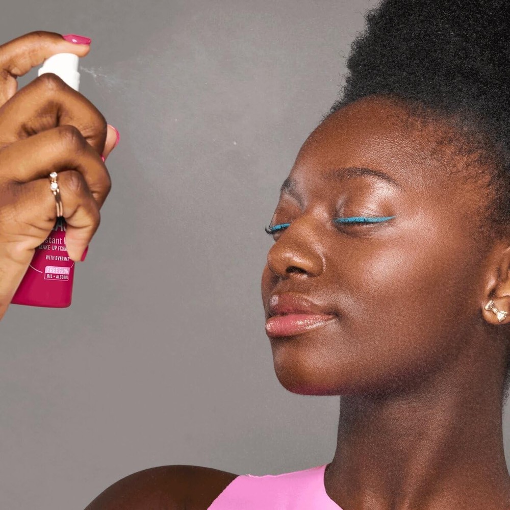 Essence Fix & Last Matte Setting Spray Shine Control