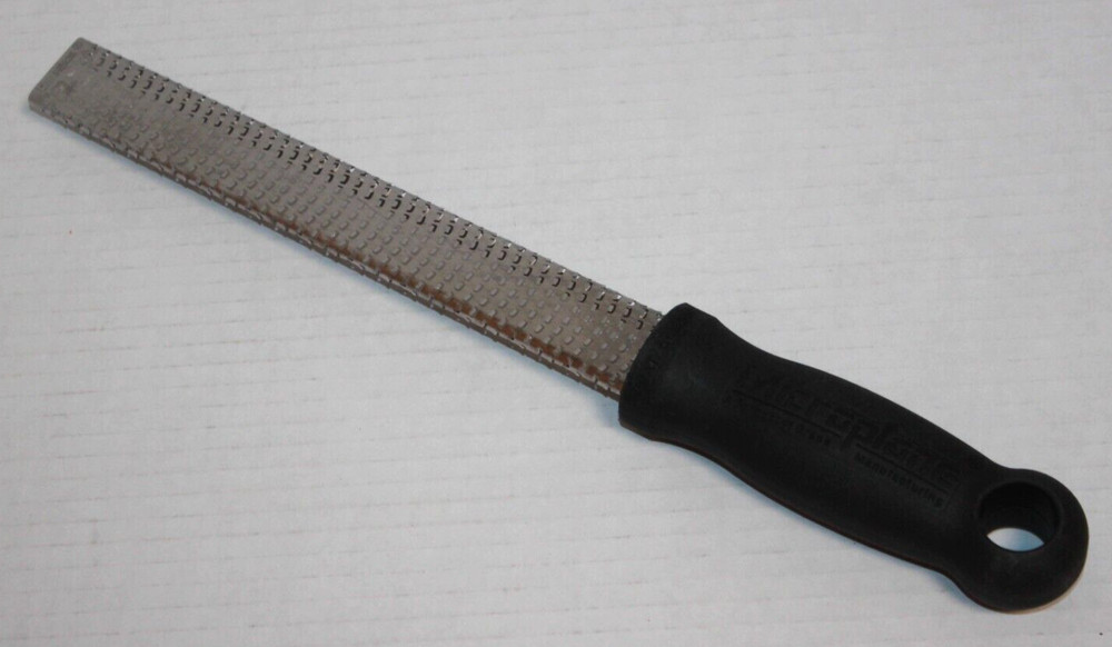 Grace Microplane Easy Grip Zester Grater