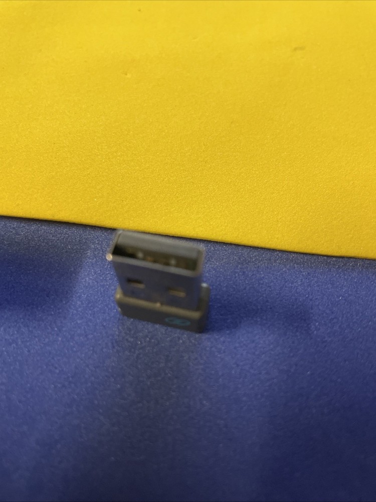 LOT 6 – Dell Model SD-8160 USB Wireless Dongles (Grey)