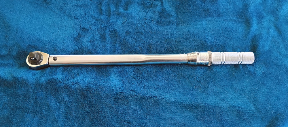 Utica TCI-150FRD  - 1/2" Drive Ratchet Torque Wrench.