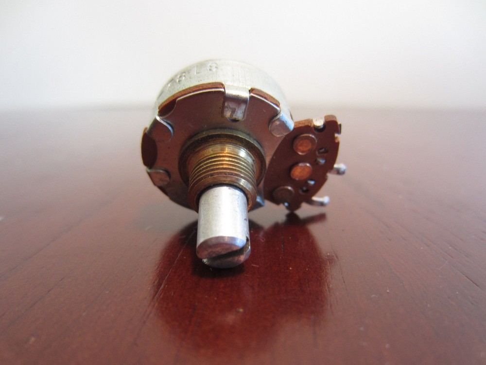 Clarostat 106P1004 19-7818 Potentiometer