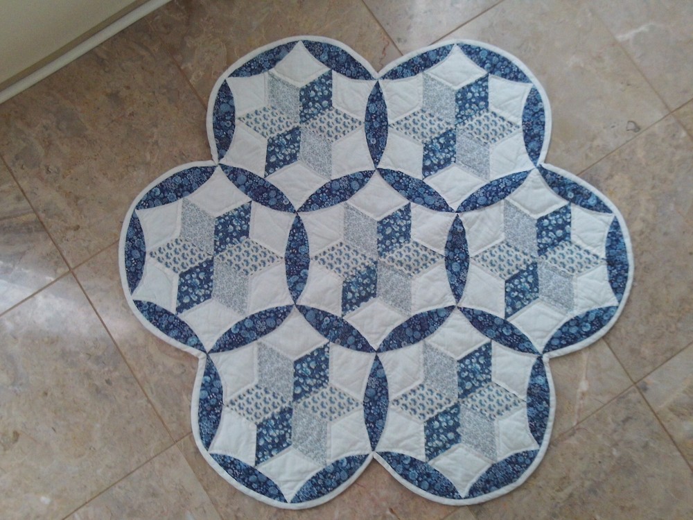 Vintage 6 Point Star Handmade/Quilted  Table Topper Runner- 31" x 28"