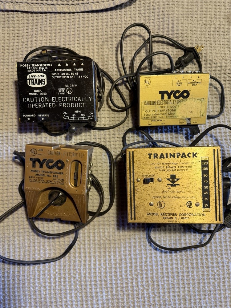 (4) Vintage Model Train Transformers Tyco Life-Like TrainPack