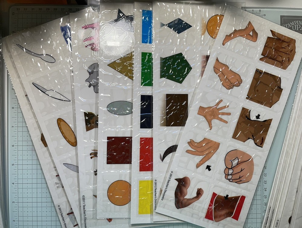 Teacher's Discovery Cool Cubes Language Teaching Aid Set