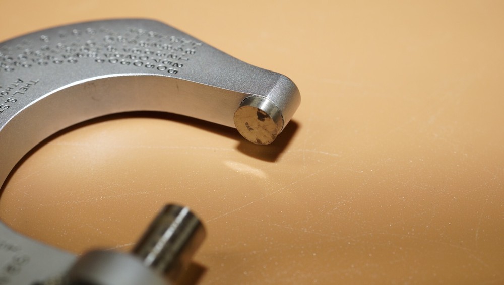 Starrett T230 Outside Micrometer 0-1" Range
