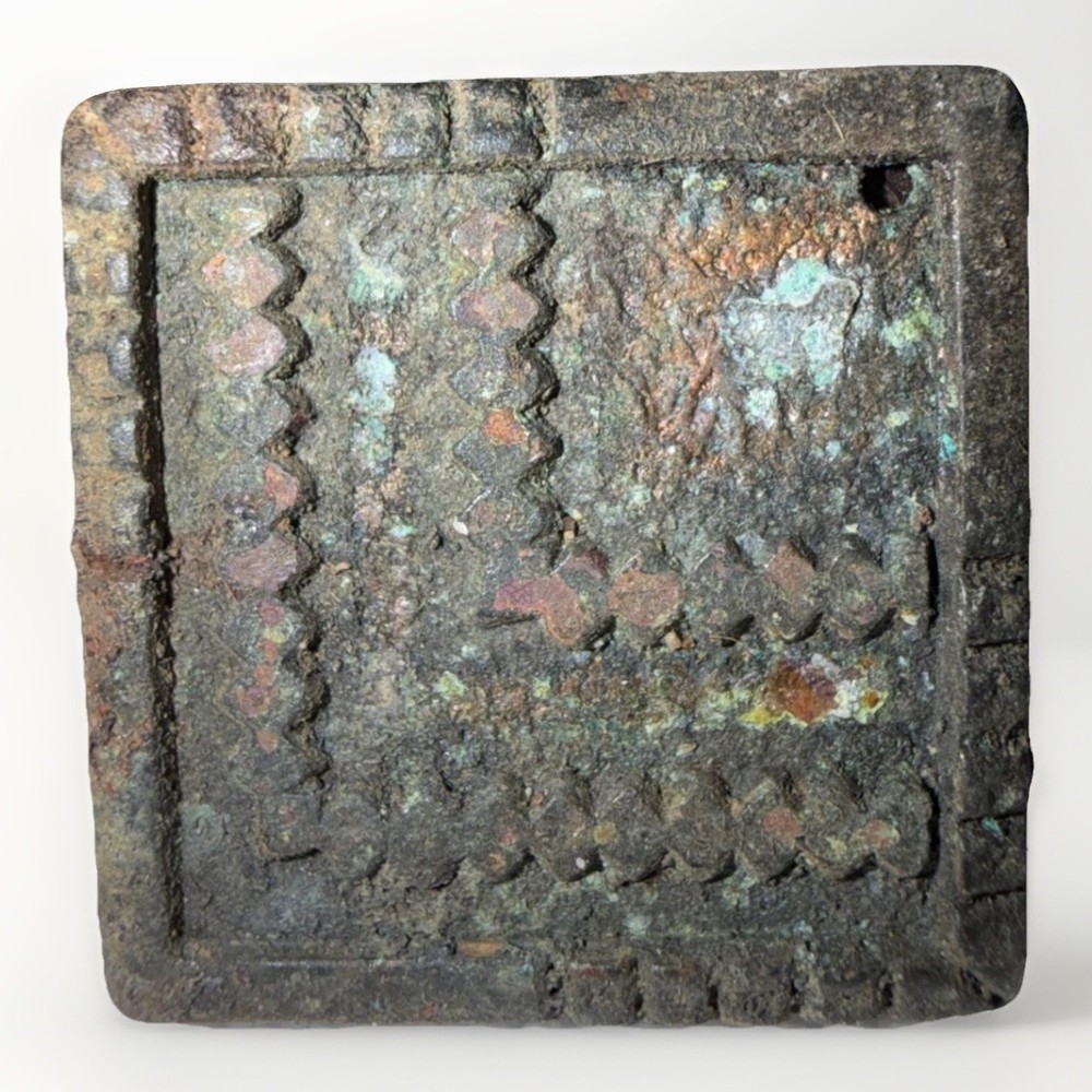 ANTQ 18thC Bronze Apothecary Nested Trade Weight Master Lid Geometric Pattern