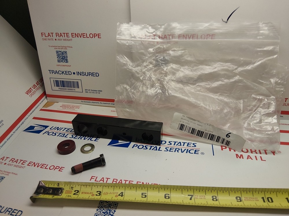 THOMAS MOUNTING BLOCK KIT, UPPER THSP04001 NEW, H3