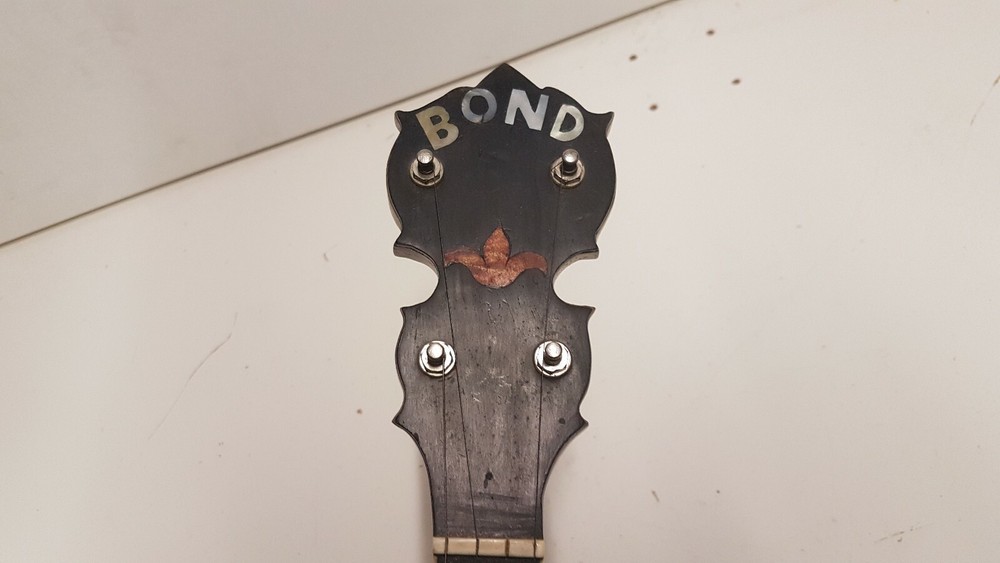 BOND CUSTOM BANJO - made in USA
