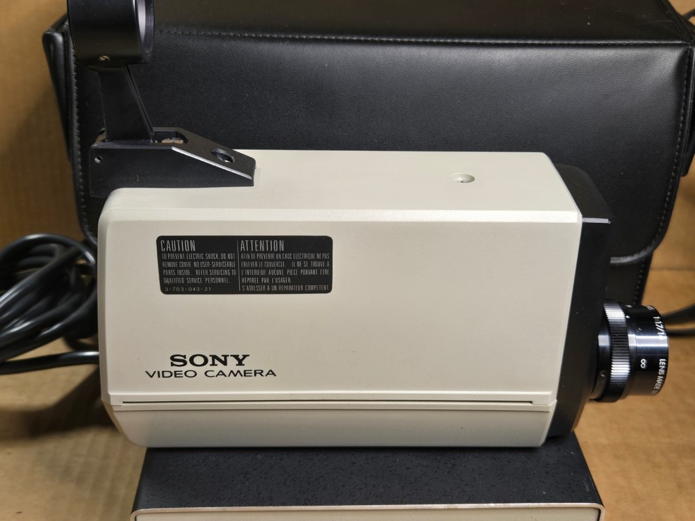 Sony Vintage Video Camera & Power Unit AVC-1420 - Very Clean - Untested