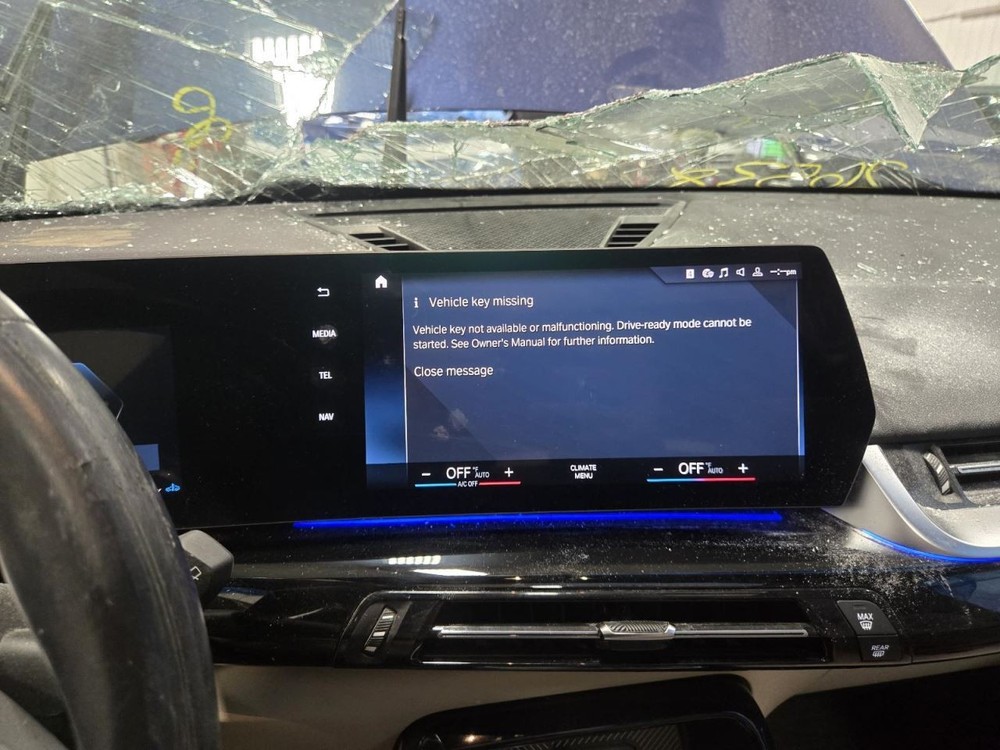 X1 2023 Glove Box 477416