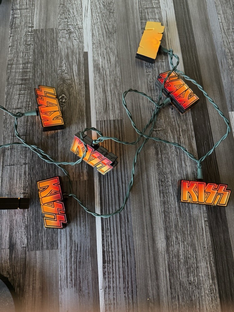 KISS Logo Christmas Light Set Indoor Outdoor Kurt S. Adler Santa’s World
